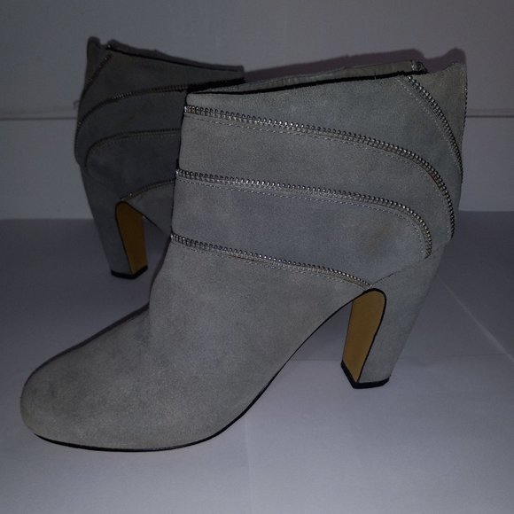 grey suede ankle boot 3.75" heel with zipper, US women's size 9 - Picture 11 of 14